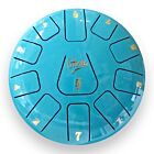 V-TONE VBJ 8-11 C stalowy bęben językowy tank drum hank drum cyjan 8 cali 11 tonów pałeczki perkusyjne pokrowiec z paskiem 4 nakładki na palce uchwyt na pałeczki naklejki lista melodii ściereczka zestaw